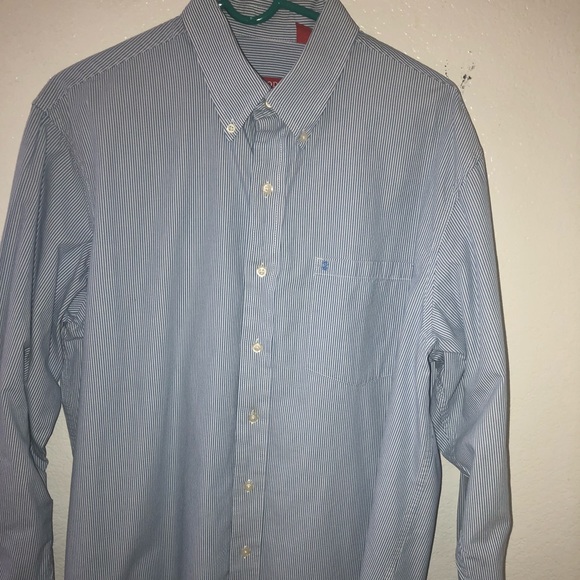IZOD Men’s shirt - Picture 1 of 5